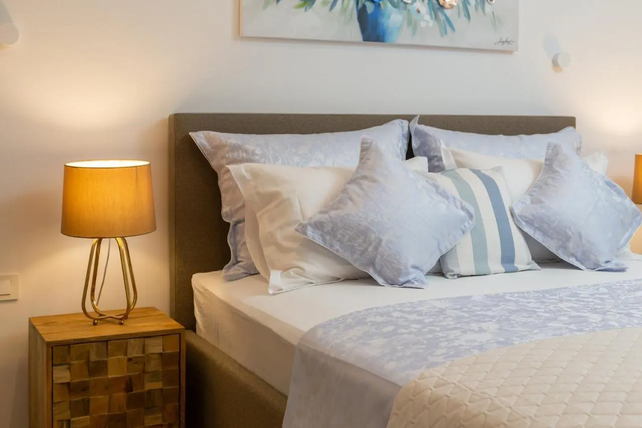 Luxury Villa Cippico Xxii With Pool Kastela