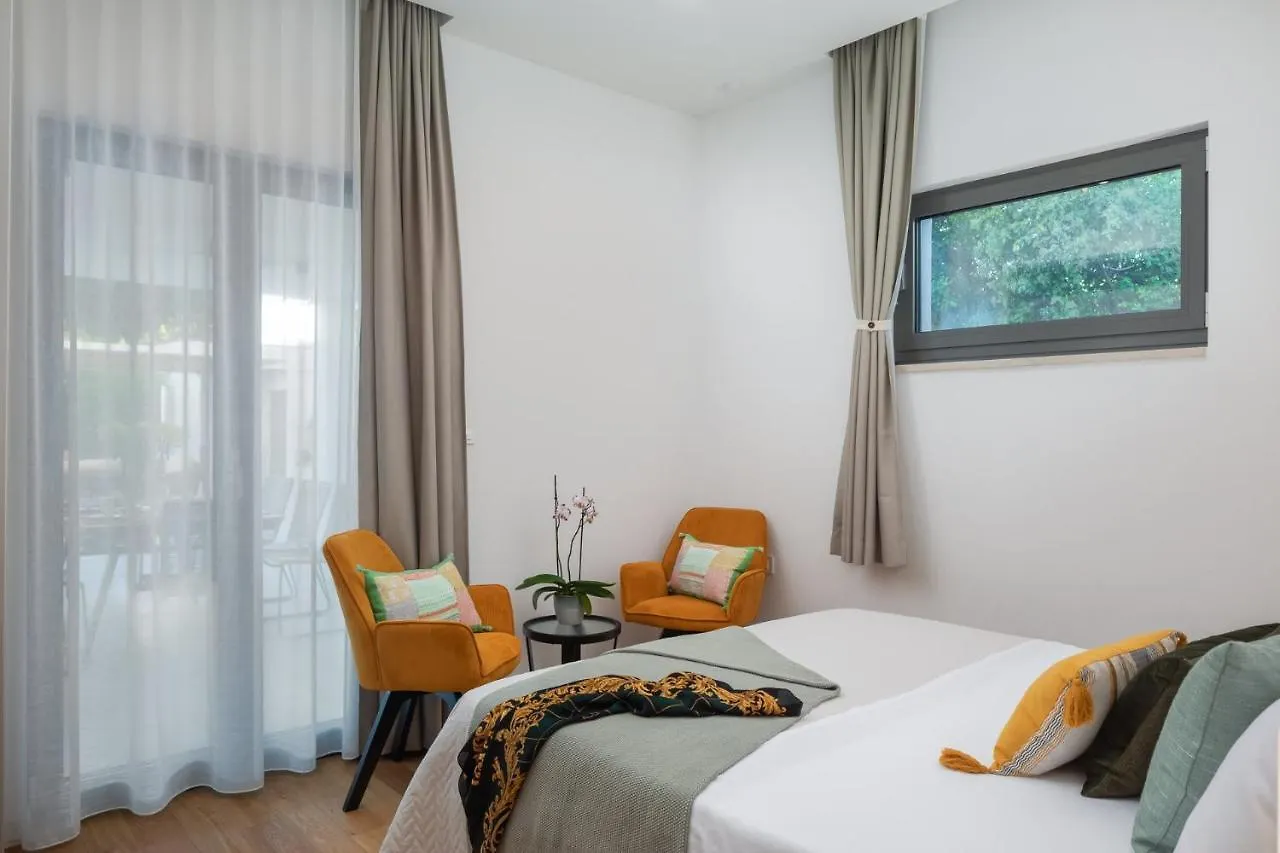 Luxury Villa Cippico Xxii With Pool Kastela Croatia