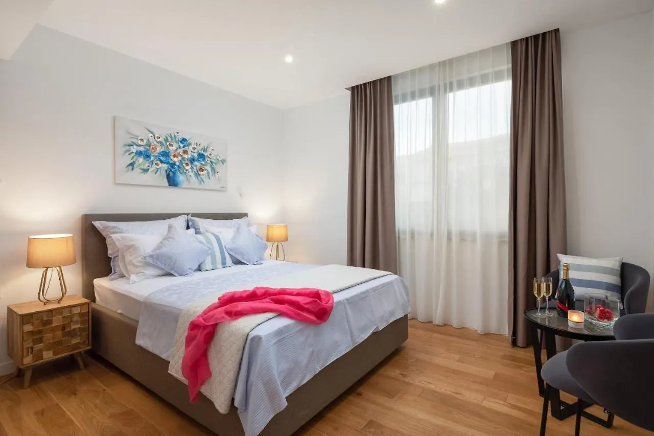 Luxury Villa Cippico Xxii With Pool Kastela Croatia