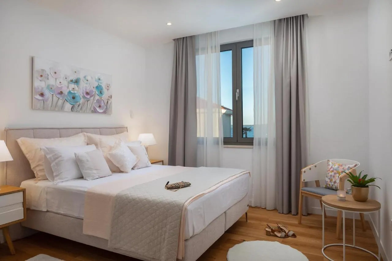 Luxury Villa Cippico Xxii With Pool Kastela 0*,  Croatia