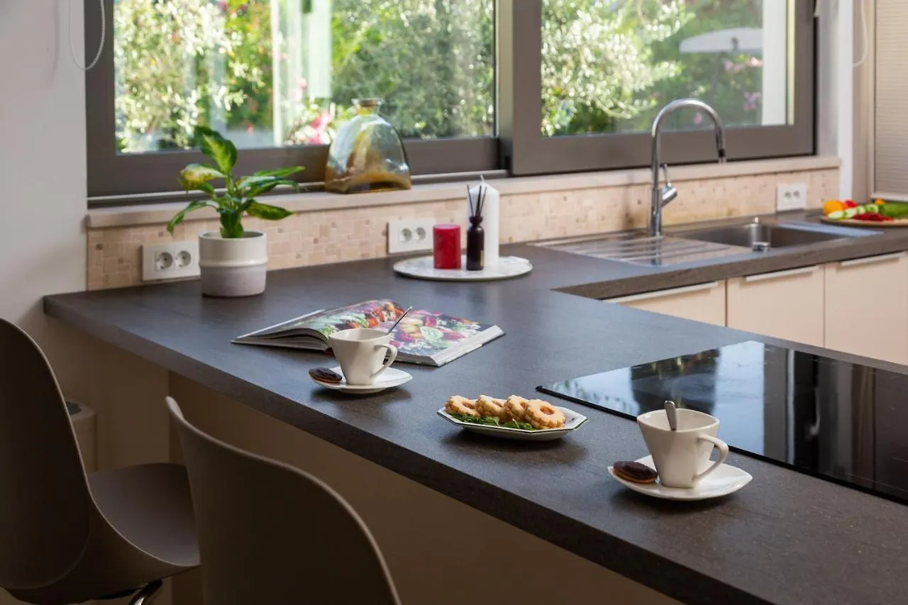 Luxury Villa Cippico Xxii With Pool Kastela